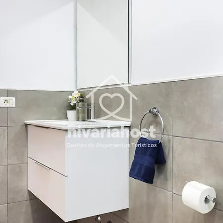 Sunrise Radazul, By Nivariahost Appartement